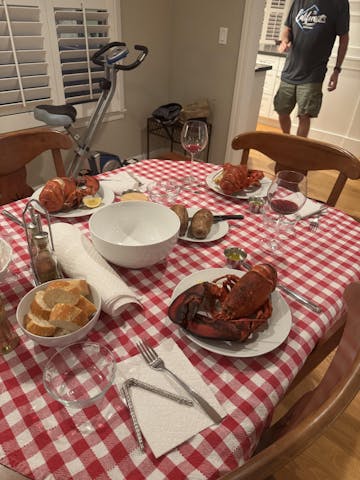 Live Maine Lobster photo review